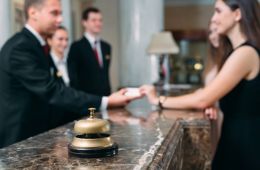 Rezerwacje hotelowe - prawa i obowiązki