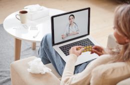 Telemedycyna - jakie prawa regulują konsultacje online z lekarzem
