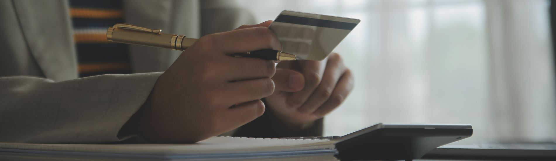 Czy&nbsp;bank może kopiować dowód osobisty? ZBP wyjaśnia granice dopuszczalności